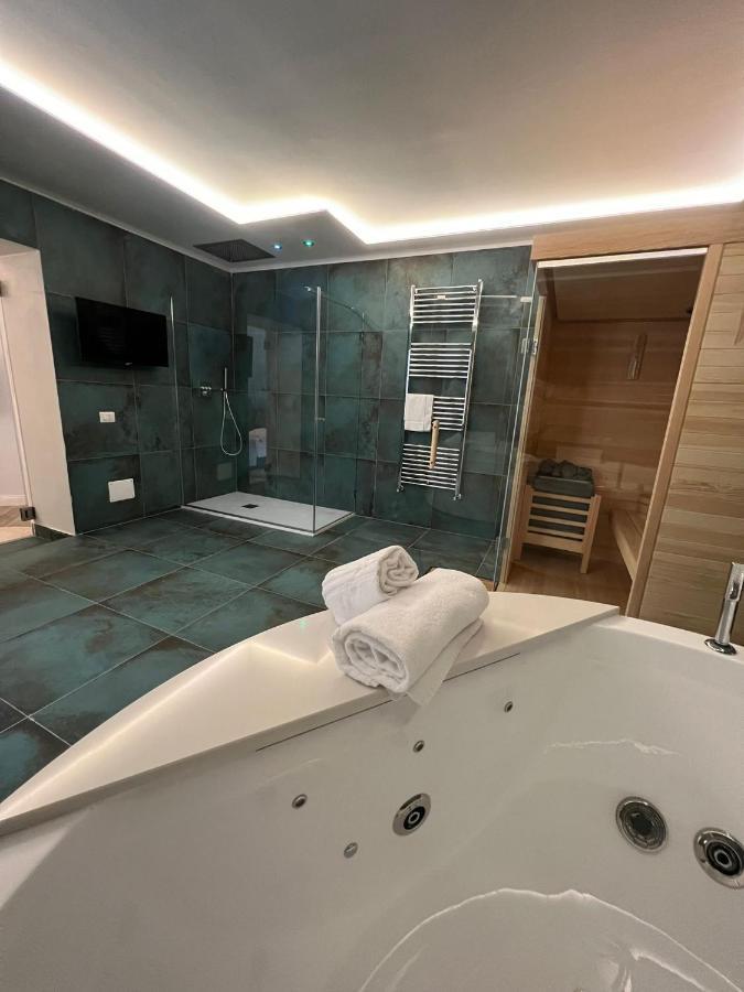 Real Giardinetto A Toledo Hotel Nápoly Kültér fotó